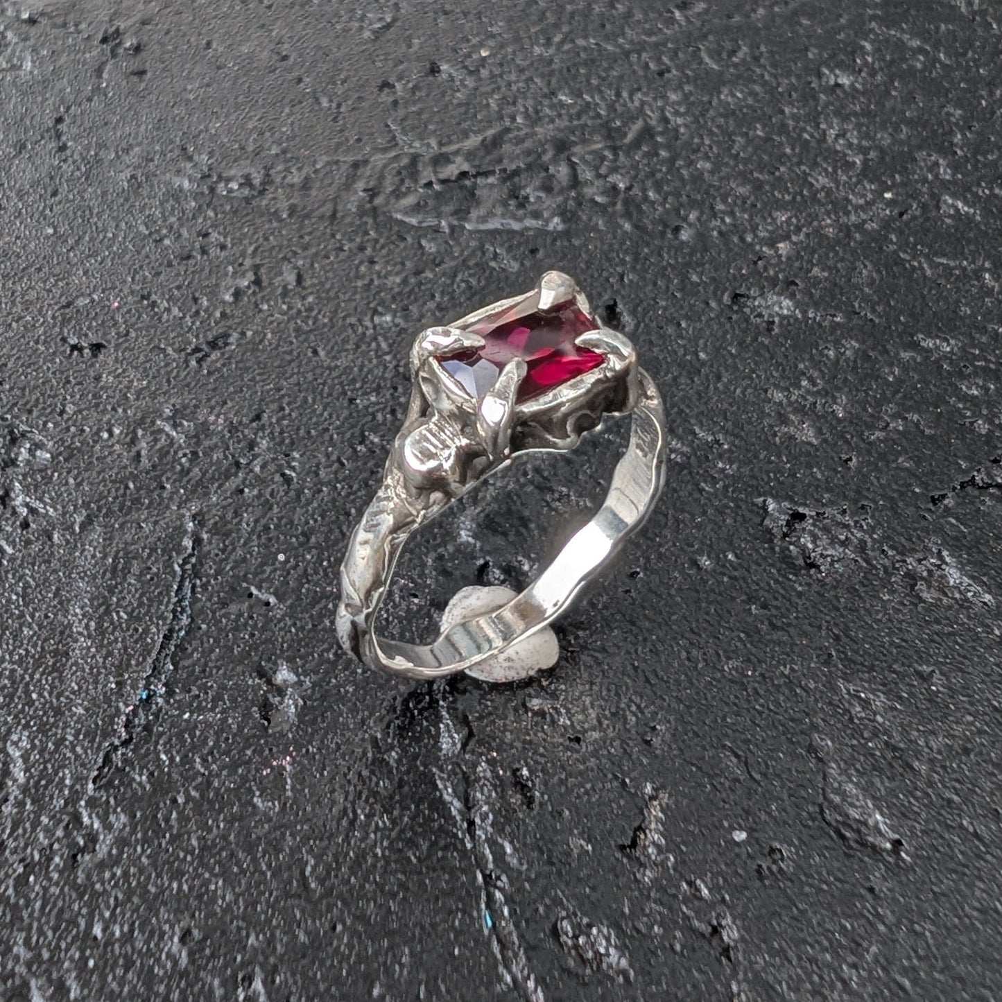 Sweet nothings ring