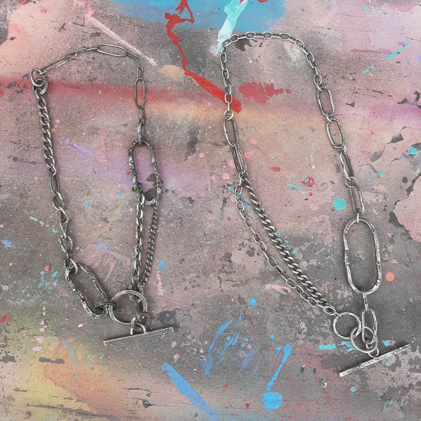 Brutalust chains