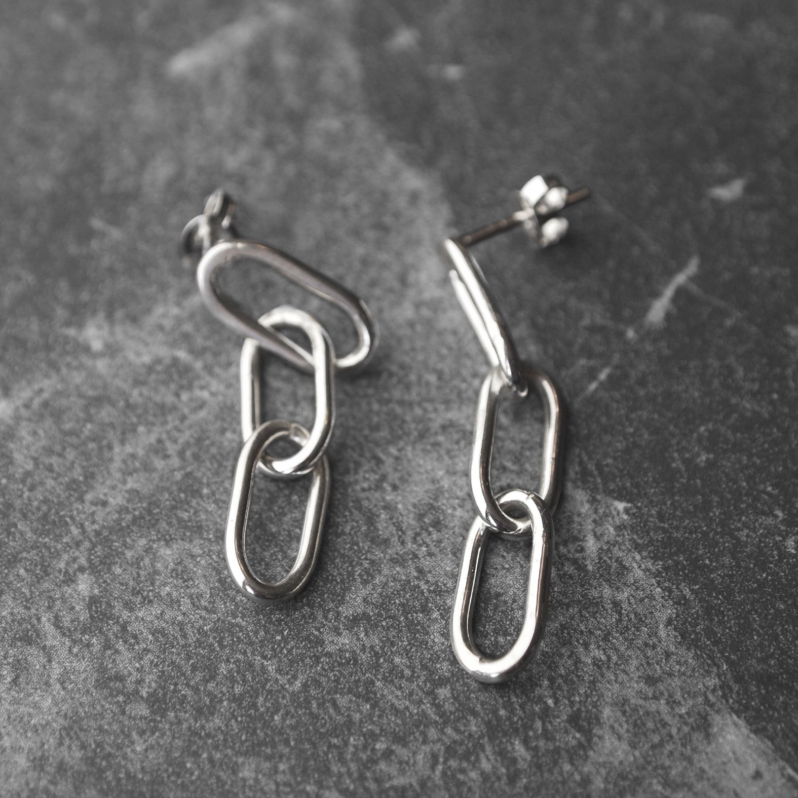 Triple link earrings