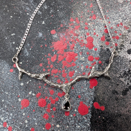 Sanguine necklace - Ready to ship