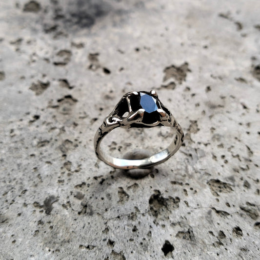 Ready to ship - delicate claw ring