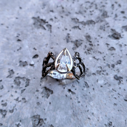 Rivulet ring