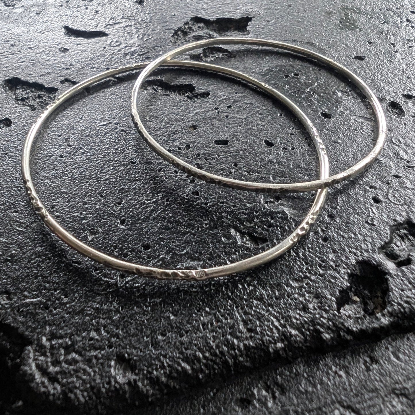 Fine bangle - ready to ship