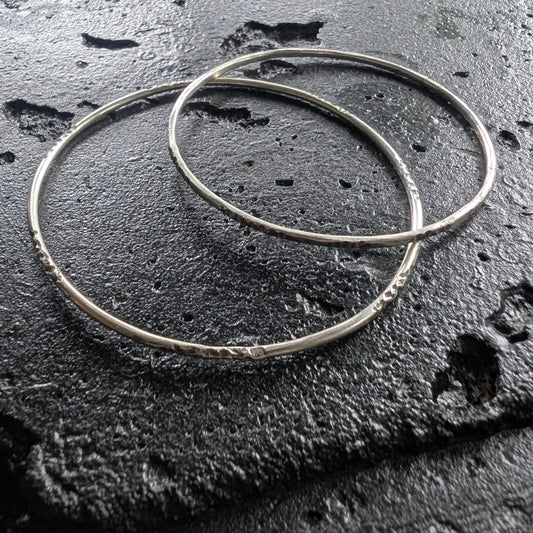 Fine bangle - ready to ship