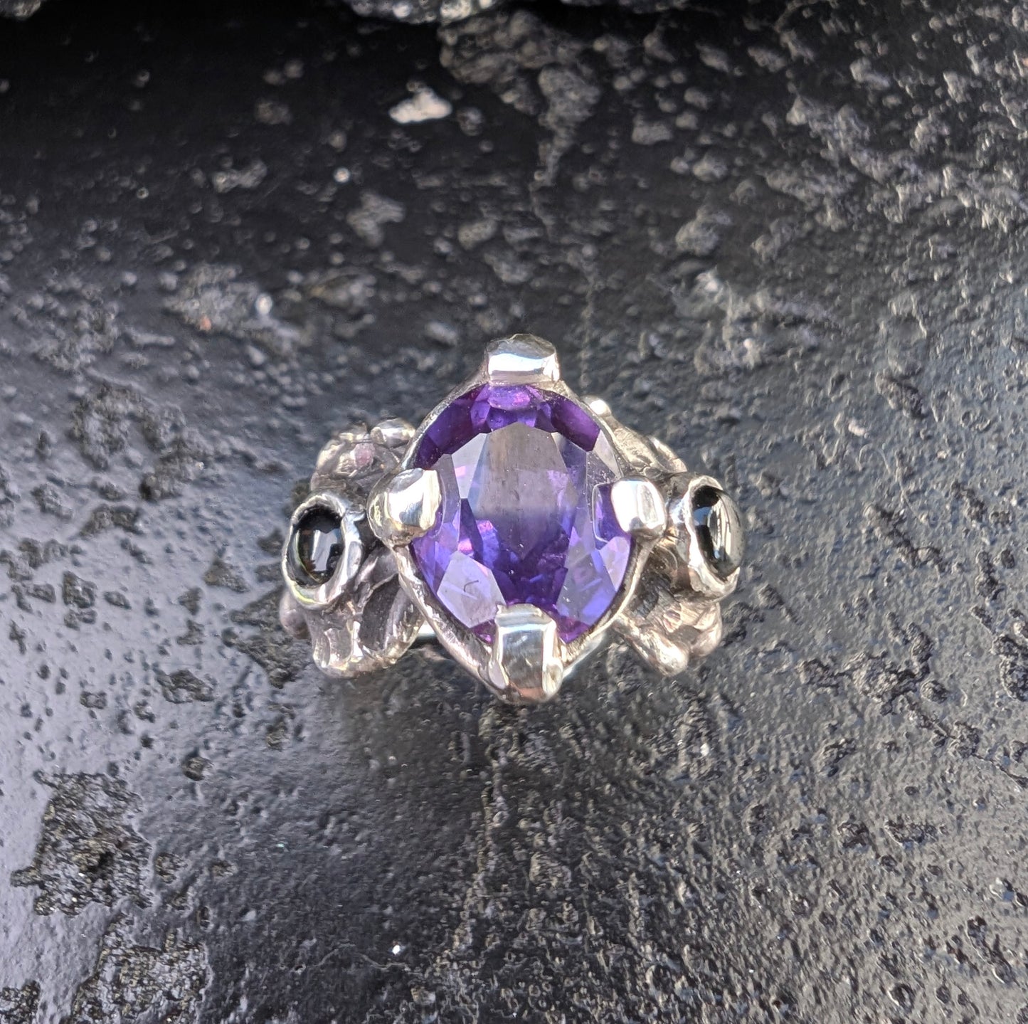 Heads will roll ring - Ready to ship