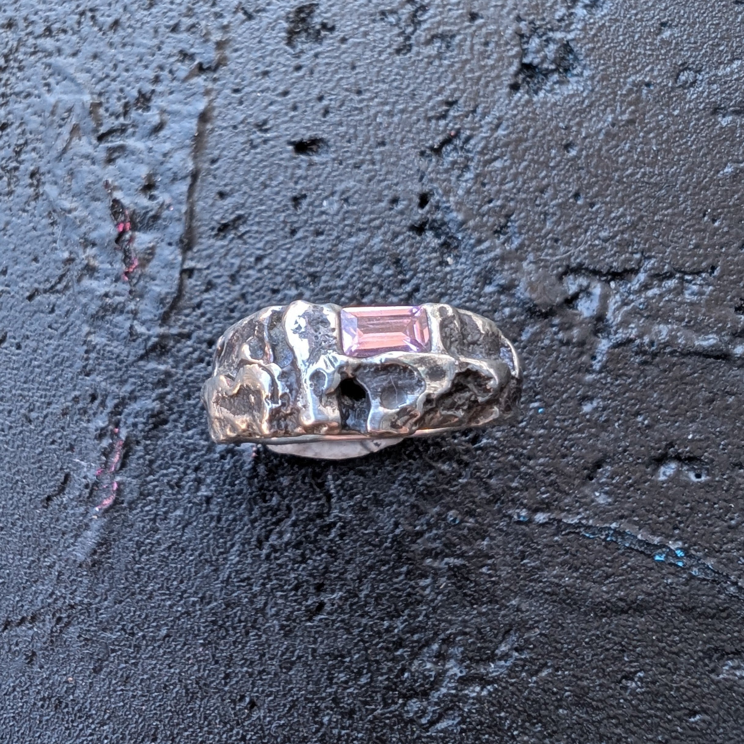 Cast in place sample ring