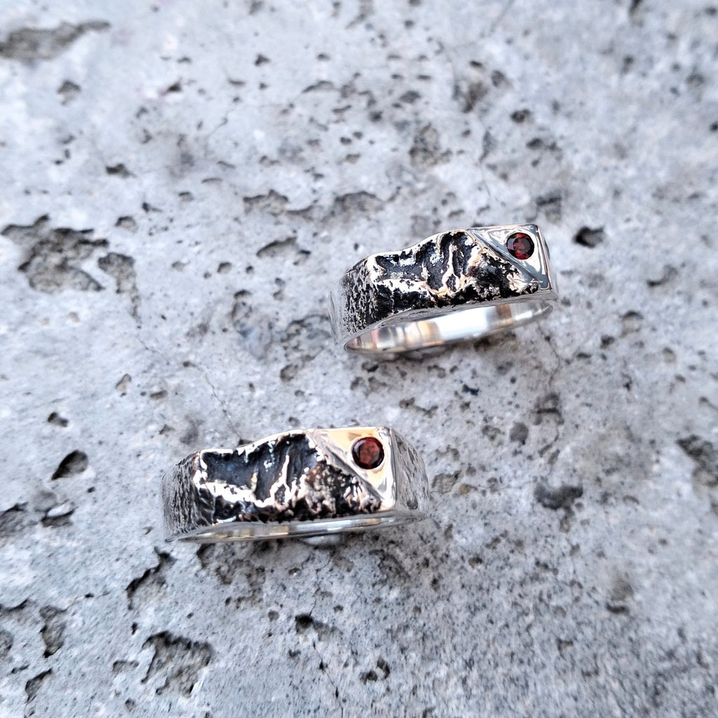 Reveal ring - garnet - ready.to ship