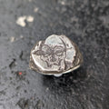Skull signet
