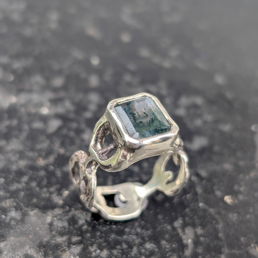 Chain ring - moss agate - ready to ship