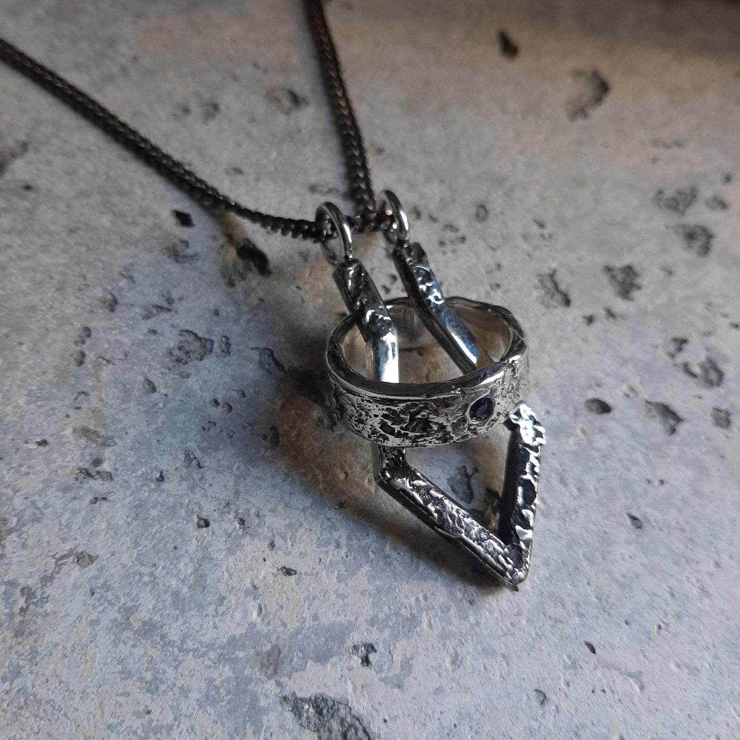 Ring holding necklace